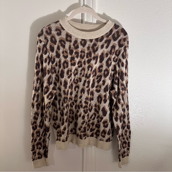 A New Day Cream Brown Leopard Print Knit Crewneck Pullover Sweater Size Small - Picture 2 of 11